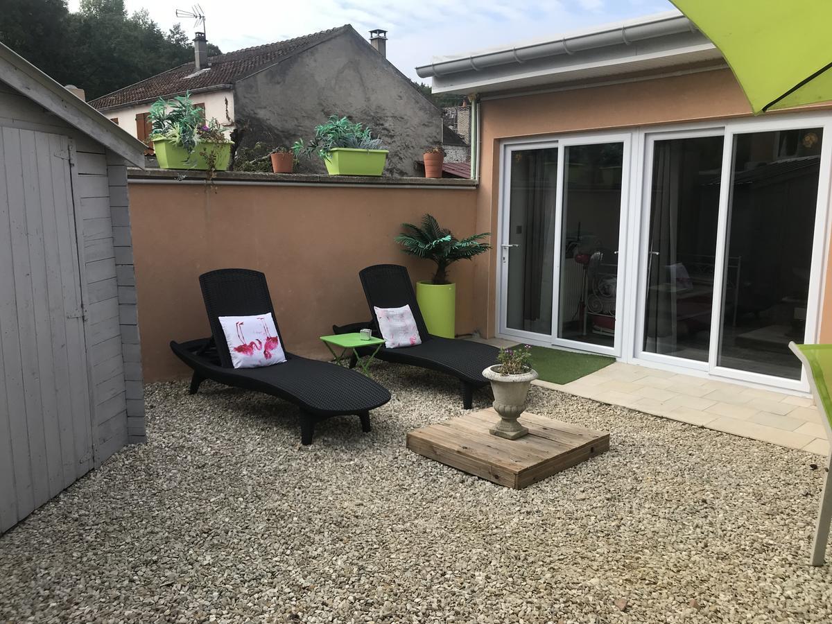 Loft L Atelier De Jacques Pres De Chablis Villa Villy  Bagian luar foto